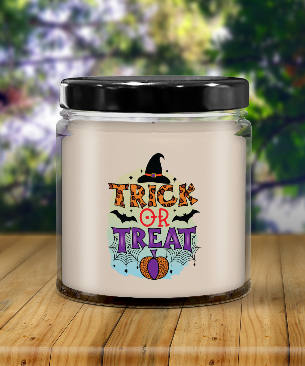 Trick Or Treat 9oz Vanilla Halloween Candle